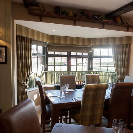 Arkendale Blue Bell Country Inn מראה חיצוני תמונה