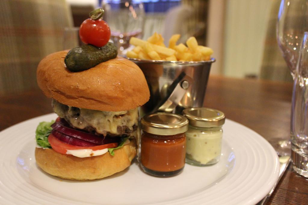 Arkendale Blue Bell Country Inn מראה חיצוני תמונה