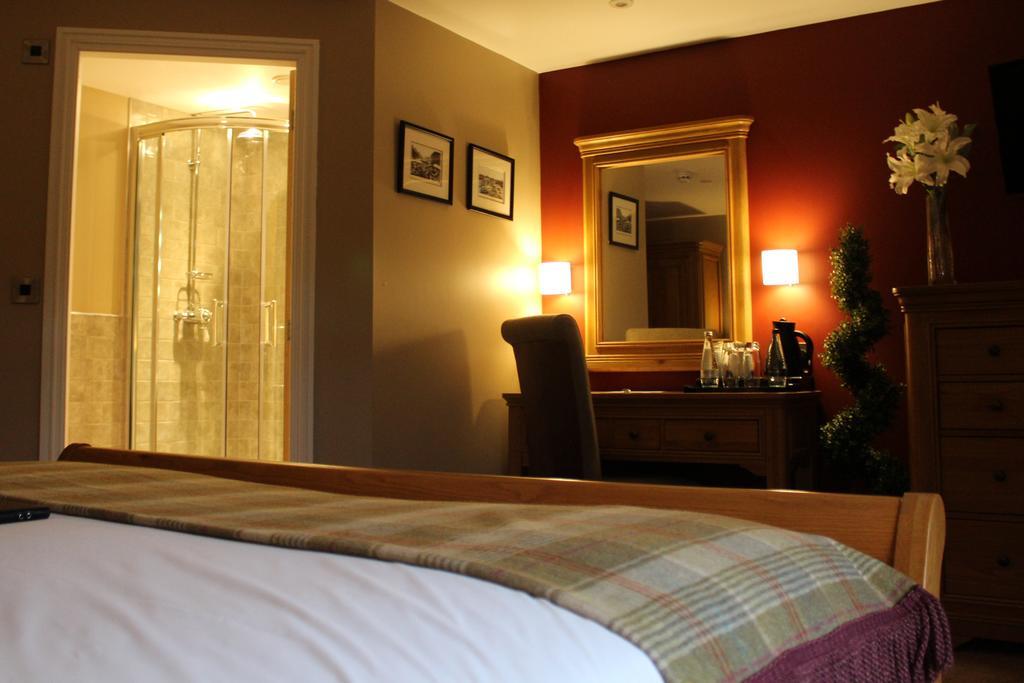 Arkendale Blue Bell Country Inn מראה חיצוני תמונה