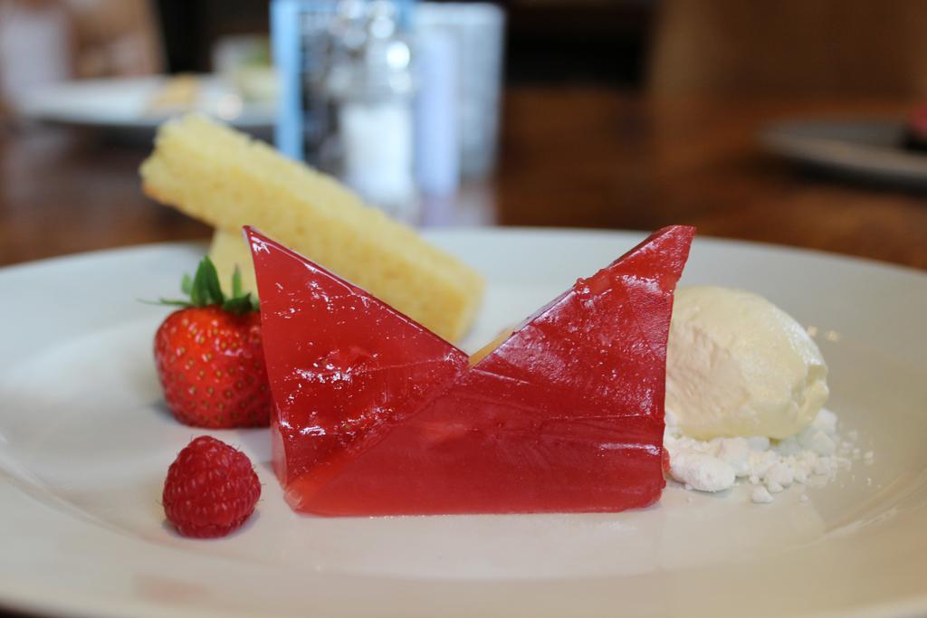 Arkendale Blue Bell Country Inn מראה חיצוני תמונה