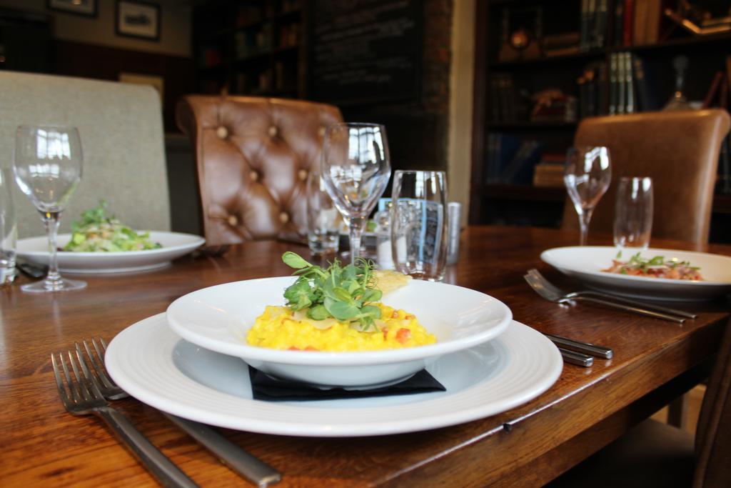 Arkendale Blue Bell Country Inn מראה חיצוני תמונה